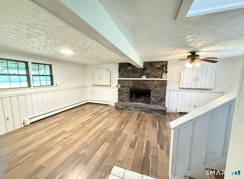 Welcome to this charming Raised Ranch nestled on a level - photo 17