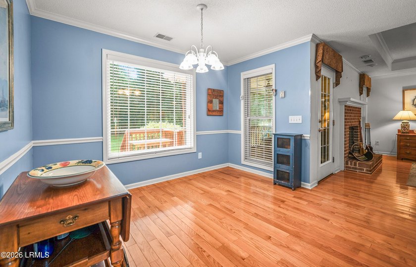 85 Walling Grove Drive, is a beautifully maintained 3-bed - photo 8