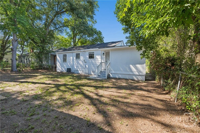 Welcome to 2217 Beech Street, a beautifully renovated 2-bedroom - photo 33