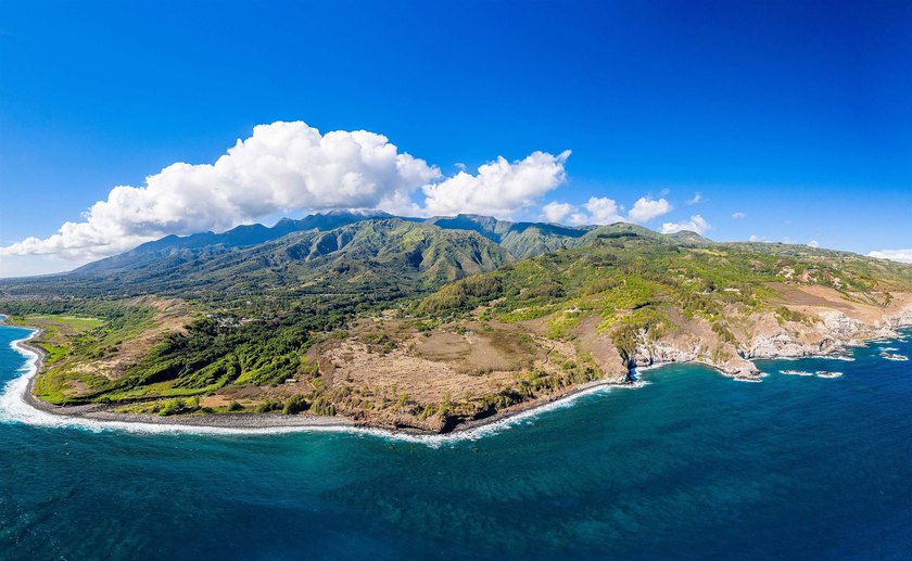 Pristine 370 acres located in Waihe'e Valley on the North Shore - photo 12