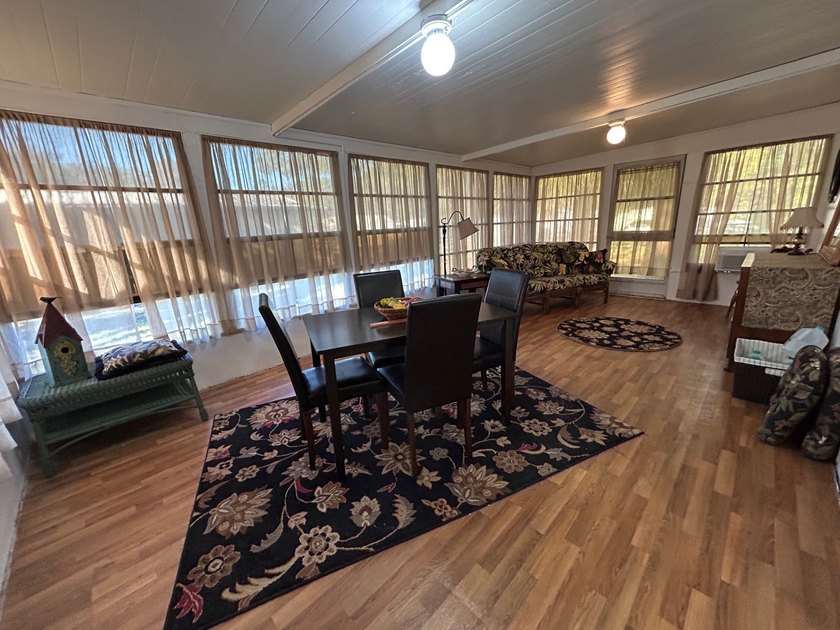 Welcome to 272 Daffodil Drive, an elegant and inviting residence - photo 14