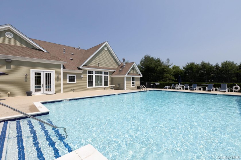 Welcome to 20 Emilie Drive, a beautifully maintained Zinfandel - photo 28