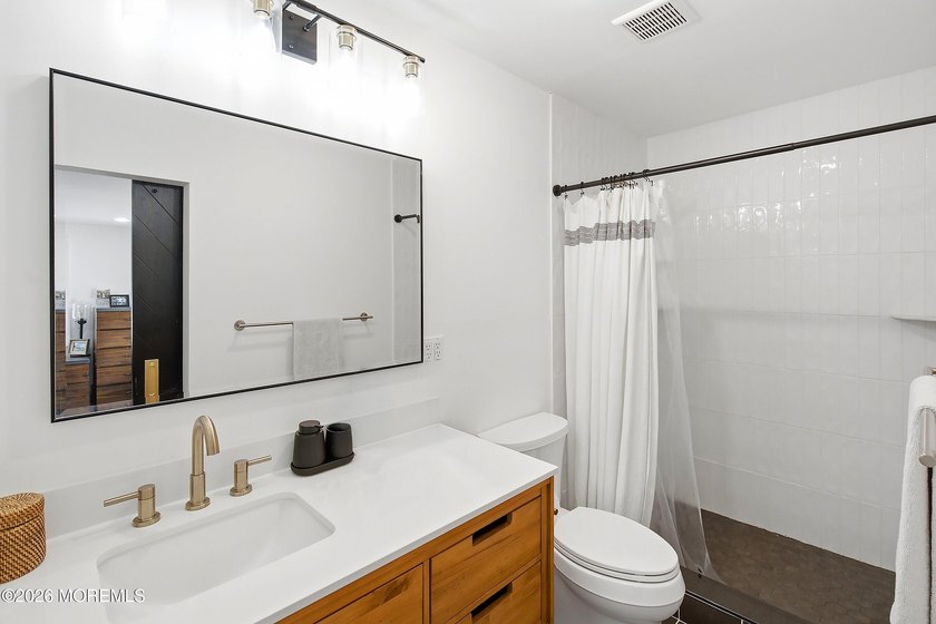 Welcome to this beautifully updated 3-bedroom 2 bath ranch in - photo 12
