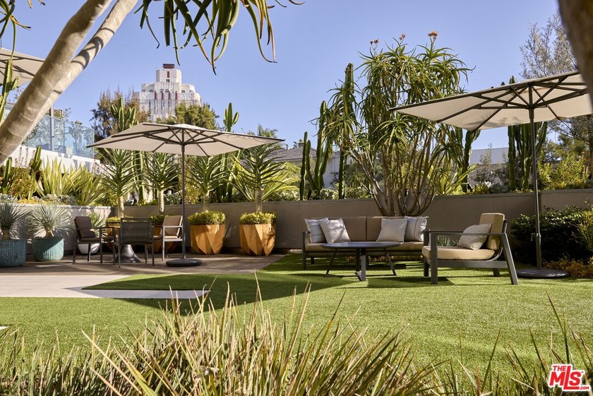 Part of the final collection at The Sun Rose Residences - photo 15