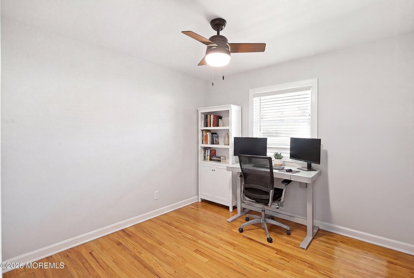 Welcome to this beautifully updated 3-bedroom 2 bath ranch in - photo 16