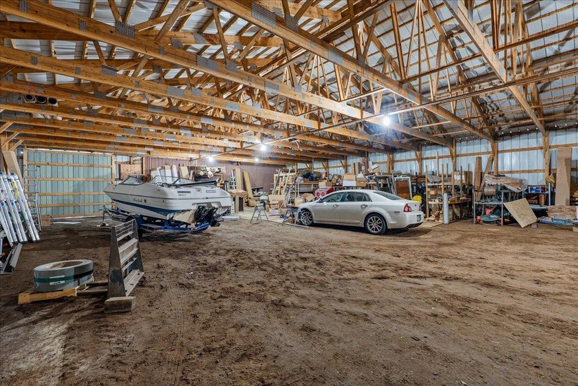 Here's your chance to own a versatile commercial property in a - photo 35