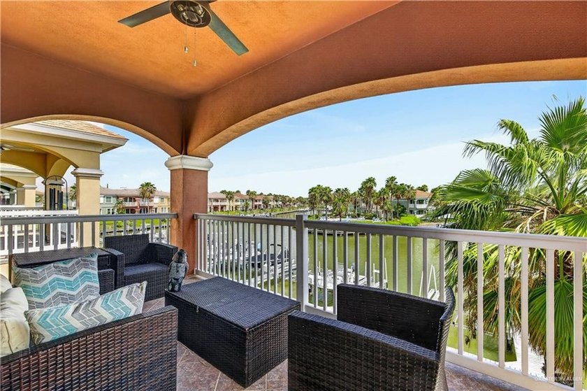 Enjoy breathtaking views of the Laguna Madre Bay and South Padre - photo 19