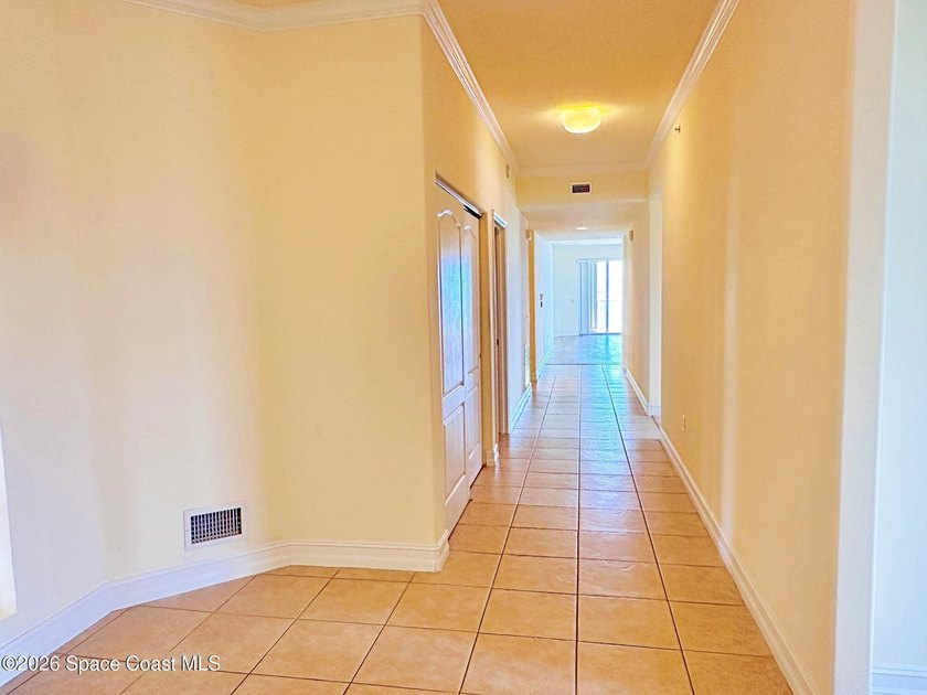 Wake up to breathtaking panoramic views of the Indian River from - photo 19