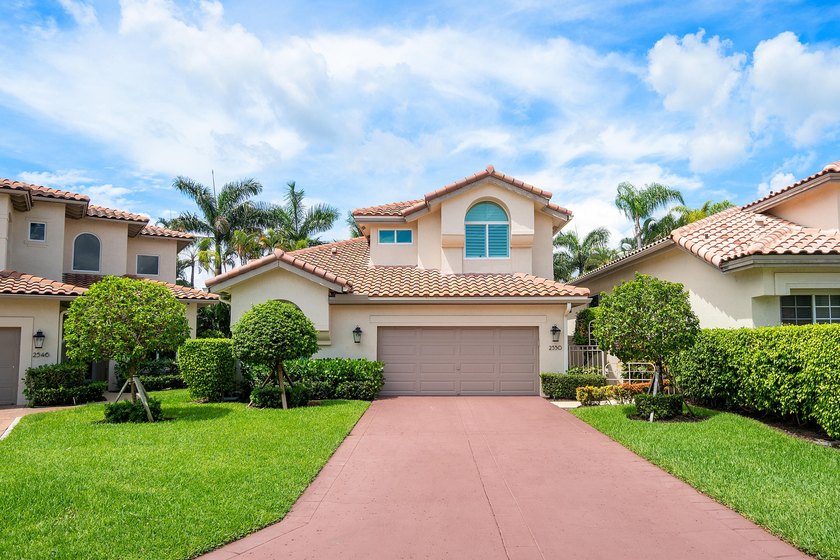 Welcome to this exceptional, fully upgraded 3-bedroom, 3.5-bath - photo 48