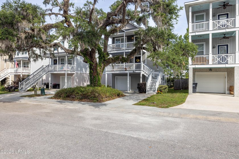 Welcome to easy coastal living in Tradewinds Plantation on - photo 2