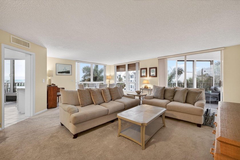 Beautiful 2 bedrrom 2 bath furnished condo in ''Seascape 1'' at - photo 15