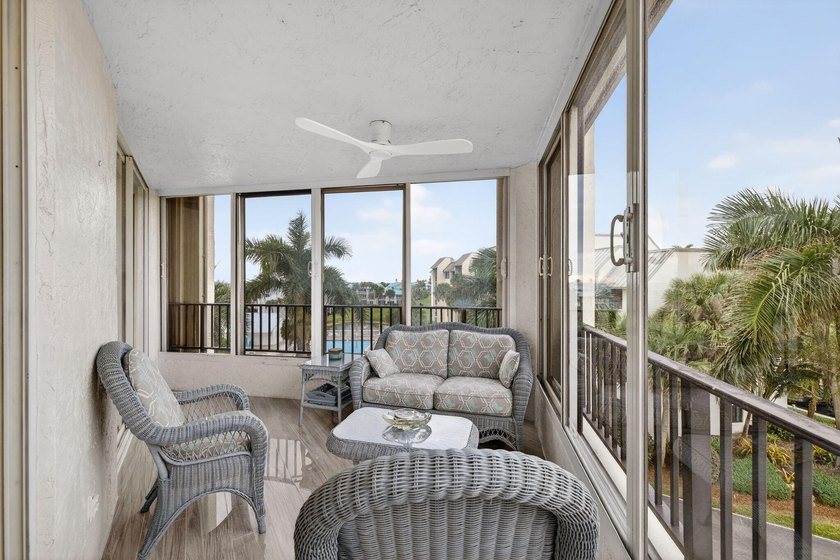 Beautiful 2 bedrrom 2 bath furnished condo in ''Seascape 1'' at - photo 21