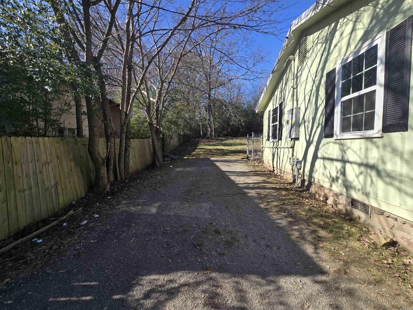 Perfect starter home or investment property. Located close to - photo 23