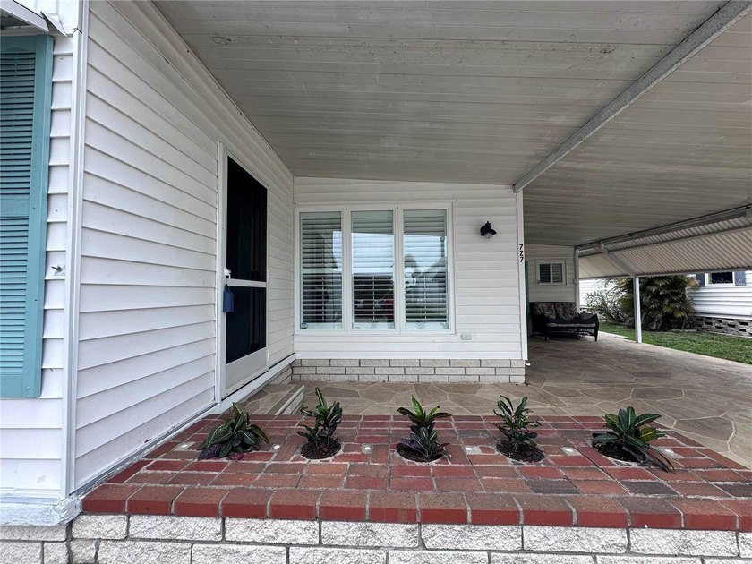 Virtually Staged. Located in a quiet and favorable area within - photo 3