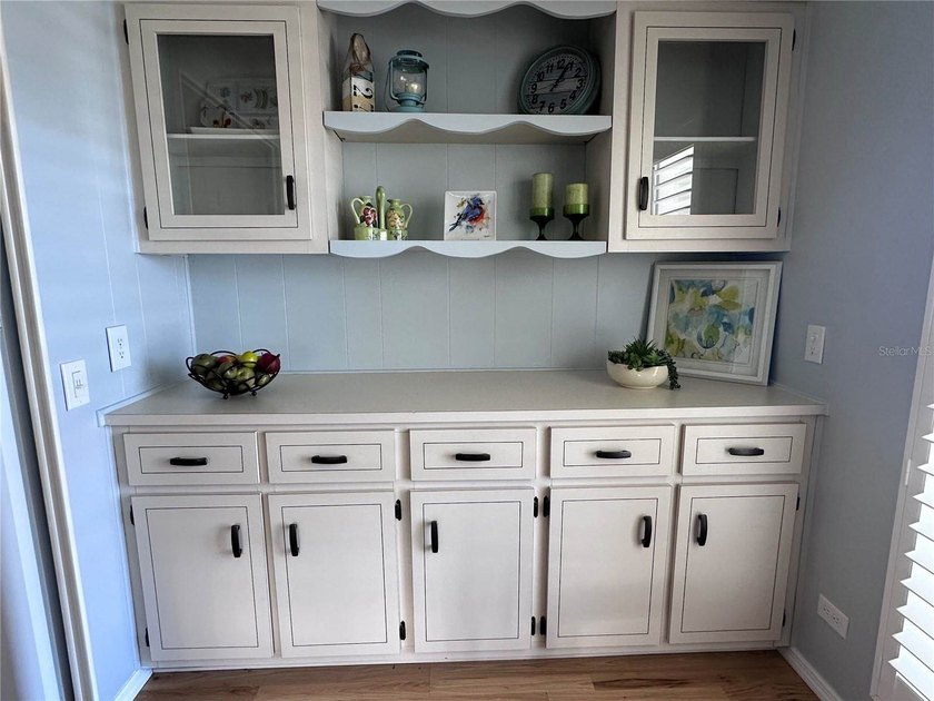 Virtually Staged. Located in a quiet and favorable area within - photo 7