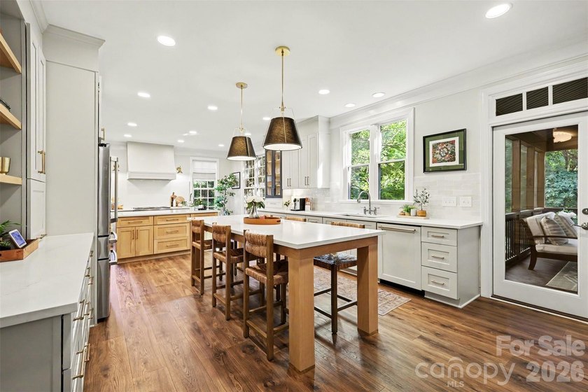 Experience elevated living in Eagles Landing at The Palisades, a - photo 6