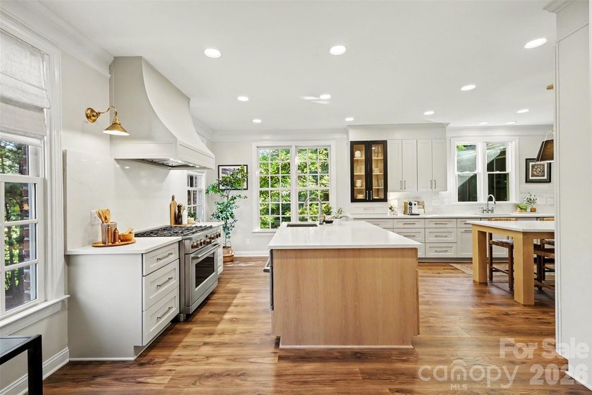 Experience elevated living in Eagles Landing at The Palisades, a - photo 8
