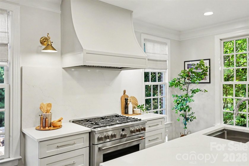 Experience elevated living in Eagles Landing at The Palisades, a - photo 10