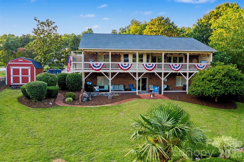 Experience elevated Lake Norman living in this fully renovated - photo 5