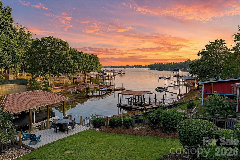Experience elevated Lake Norman living in this fully renovated - photo 7