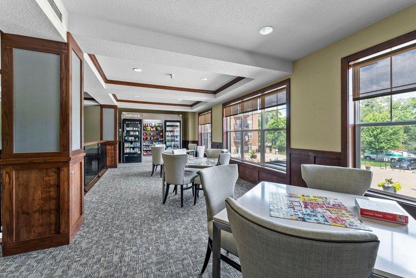 Welcome to easy, one-level living in the heart of Highland Park - photo 29