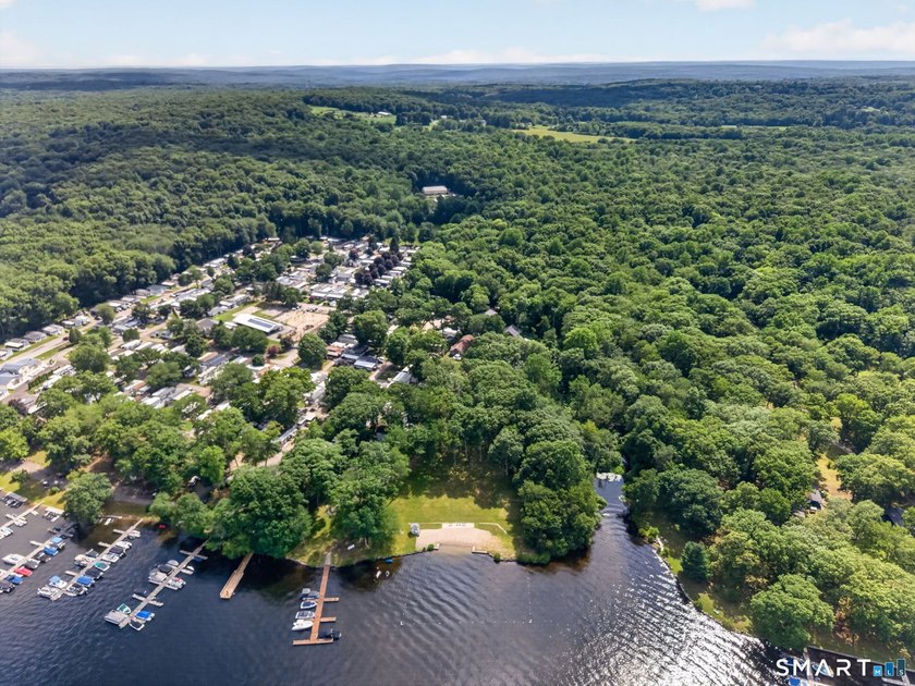 Welcome to your own private retreat on beautiful Gardner Lake! - photo 36