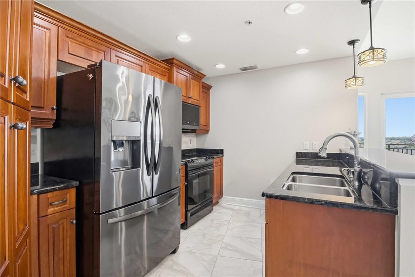 Experience elevated Florida living from the 6th floor at The - photo 14