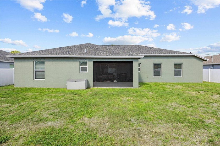 NO HOA! LIKE NEW! Built in 2023, this beautifully upgraded 4-bed - photo 29