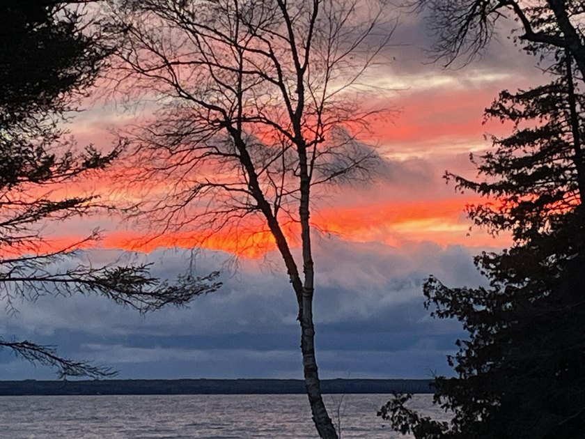 Lake Huron living out your backdoor and all it has to offer from - photo 30