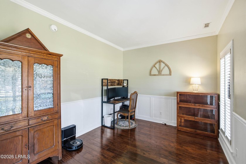 HIGHLY MOTIVATED SELLERS AND A NEW PRICE! PLUS SELLER IS - photo 7