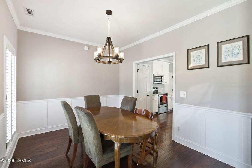HIGHLY MOTIVATED SELLERS AND A NEW PRICE! PLUS SELLER IS - photo 9