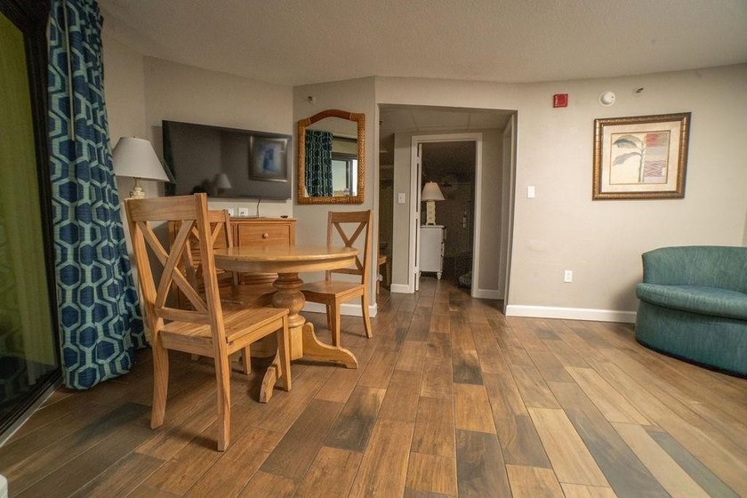 Welcome to this one-bedroom condo with excellent ocean views up - photo 44
