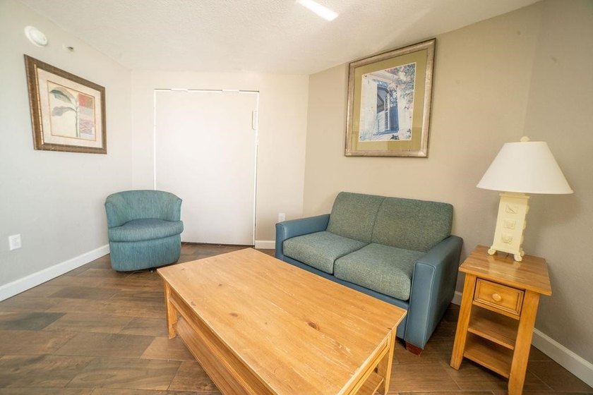 Welcome to this one-bedroom condo with excellent ocean views up - photo 47