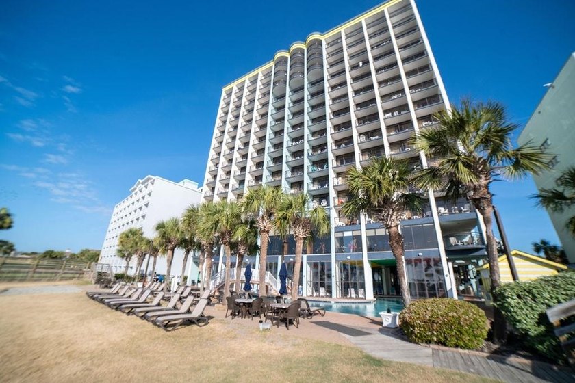 Welcome to this one-bedroom condo with excellent ocean views up - photo 58