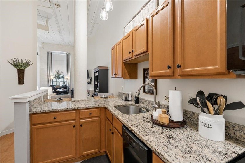 The key to homeownership starts with this stunning - photo 7