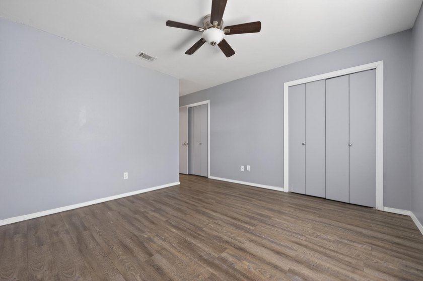 Welcome to this 2-bedroom, 2-bathroom first-floor corner unit in - photo 9
