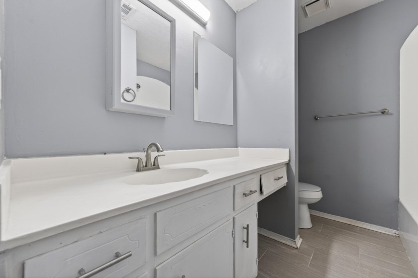 Welcome to this 2-bedroom, 2-bathroom first-floor corner unit in - photo 10