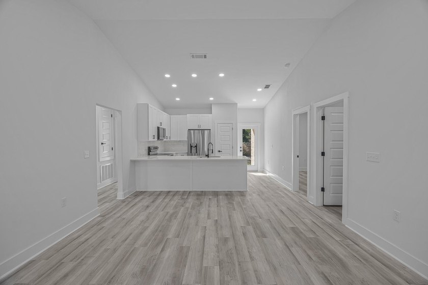 5009 Saufley Field Rd - photo 3