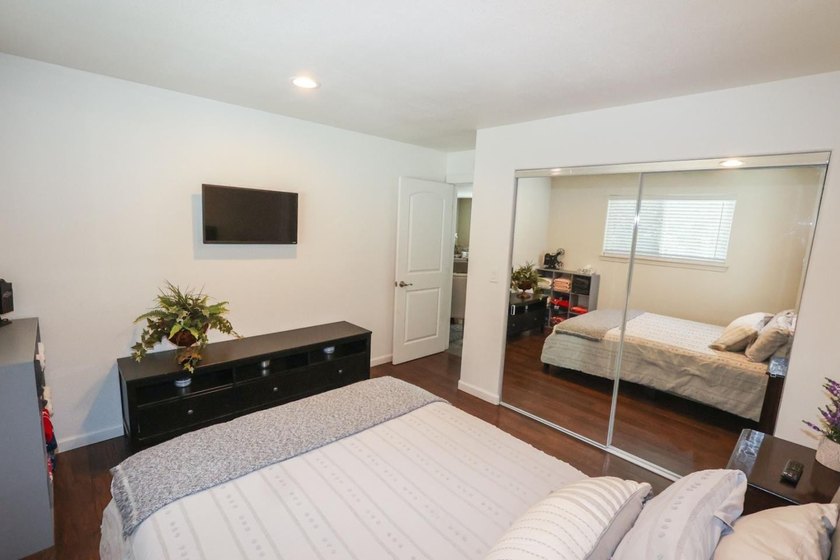 Welcome to your serene oasis in Scotts Valley! This charming - photo 23