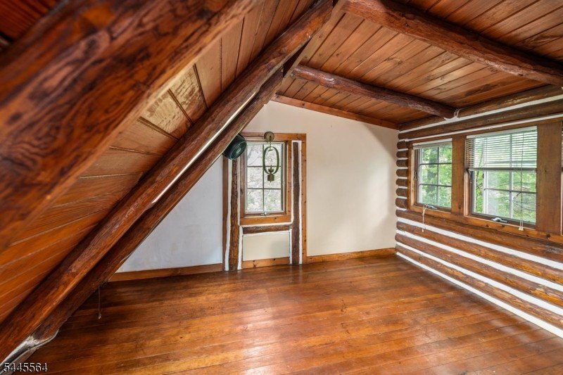Charming LOG CABIN Home in Greenwood Lake's sought after - photo 11