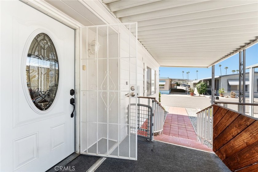Price Improvement! Seller is Motivated! Step into your dream - photo 4