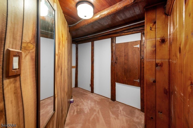 Charming LOG CABIN Home in Greenwood Lake's sought after - photo 15
