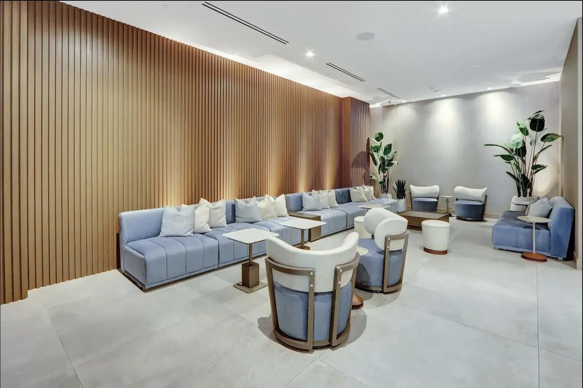 Turn-key and fully furnished 1-bedroom, 1-bath unit in the heart - photo 19