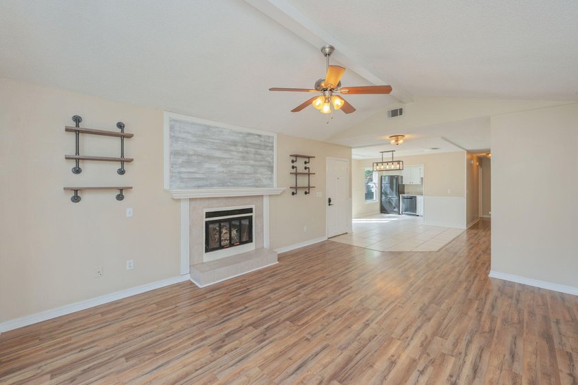 MAJOR PRICE REDUCTION! Backyard OASIS with new deck just - photo 3