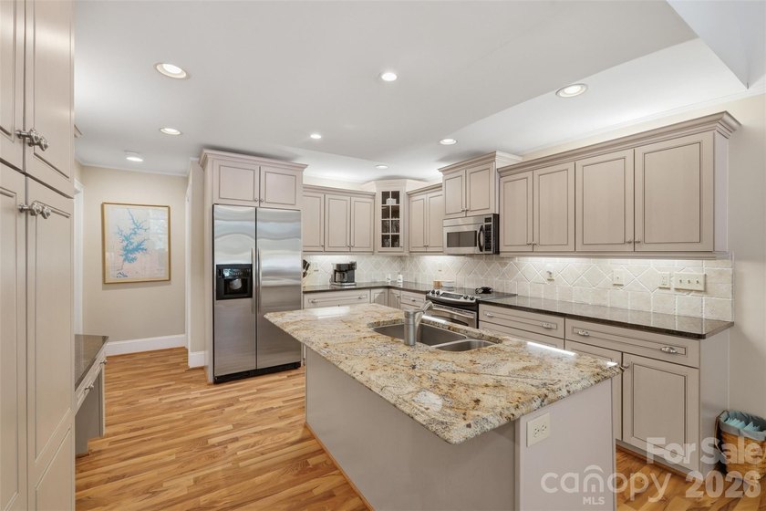Beautiful waterfront home nestled just off Kiser Island Road - photo 14