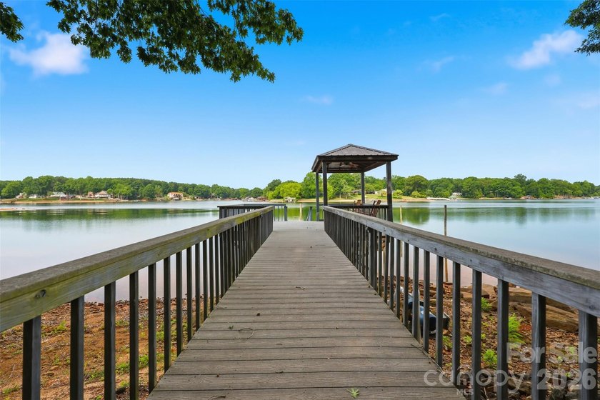 Beautiful waterfront home nestled just off Kiser Island Road - photo 35