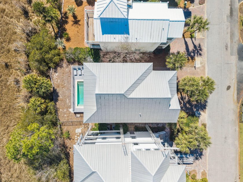 Welcome to your dream coastal retreat in the heart of Miramar - photo 8