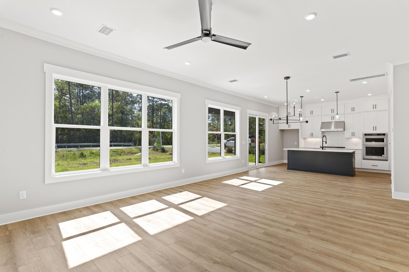 MOVE-IN READY &amp; $5K IN FLEX CASH!! You've got to see this one! - photo 8