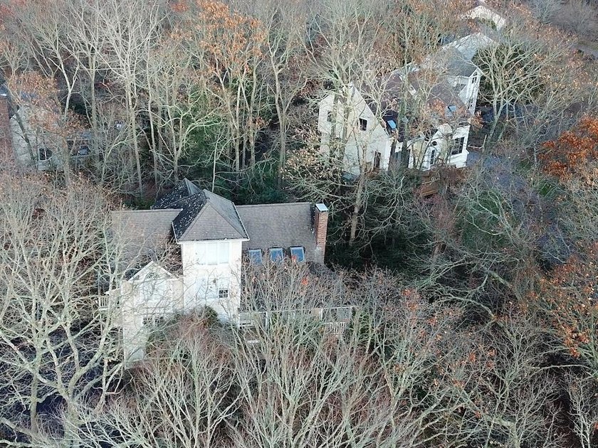 This spectacular scenic opportunity in a highly sought-after - photo 36