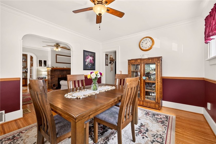 Welcome to this lovingly maintained 3-bedroom, 1.5-bath home in - photo 10